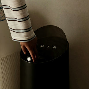 Modern Cream Slanted Black Trash Can – Spacious Covered Bin for Living Room, Bathroom & Bedroom
